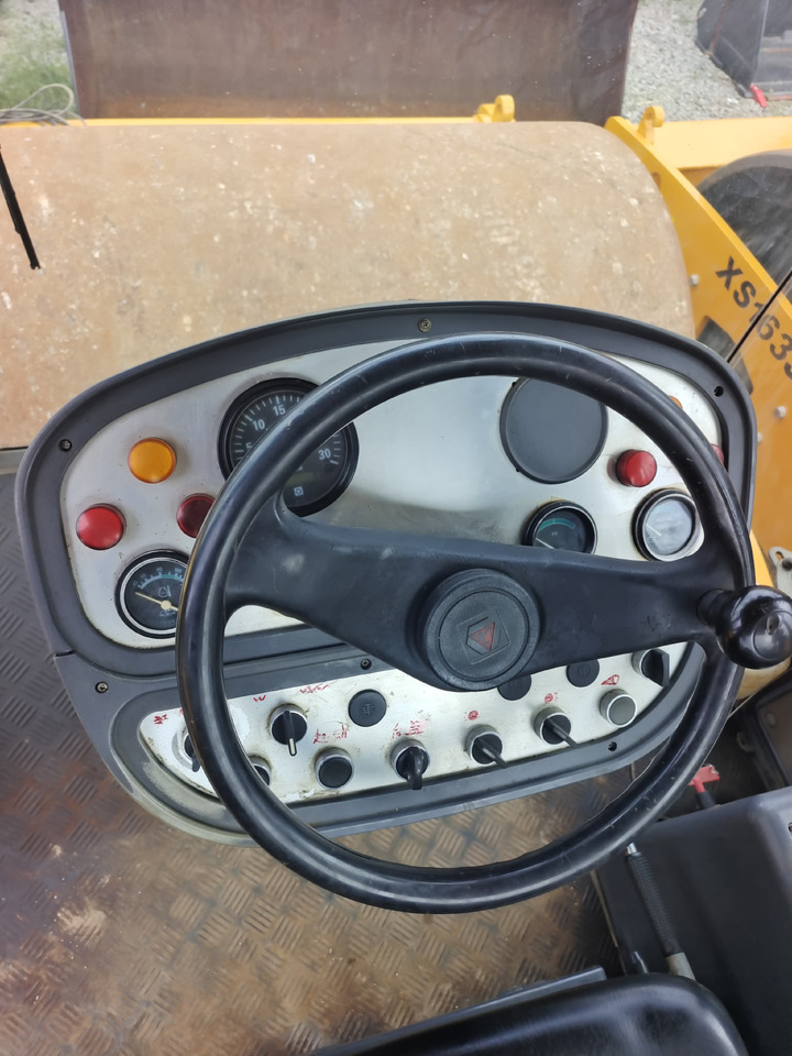 Ασφαλτικός οδοστρωτήρας XCMG XS183J: φωτογραφία 12