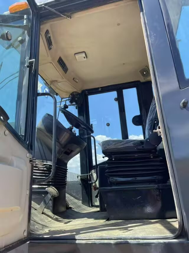 XCMG XS222J XS223J - Ελαστιχοφόρος φορτωτής: φωτογραφία 1 XCMG XS222J XS223J - Ελαστιχοφόρος φορτωτής: φωτογραφία 1