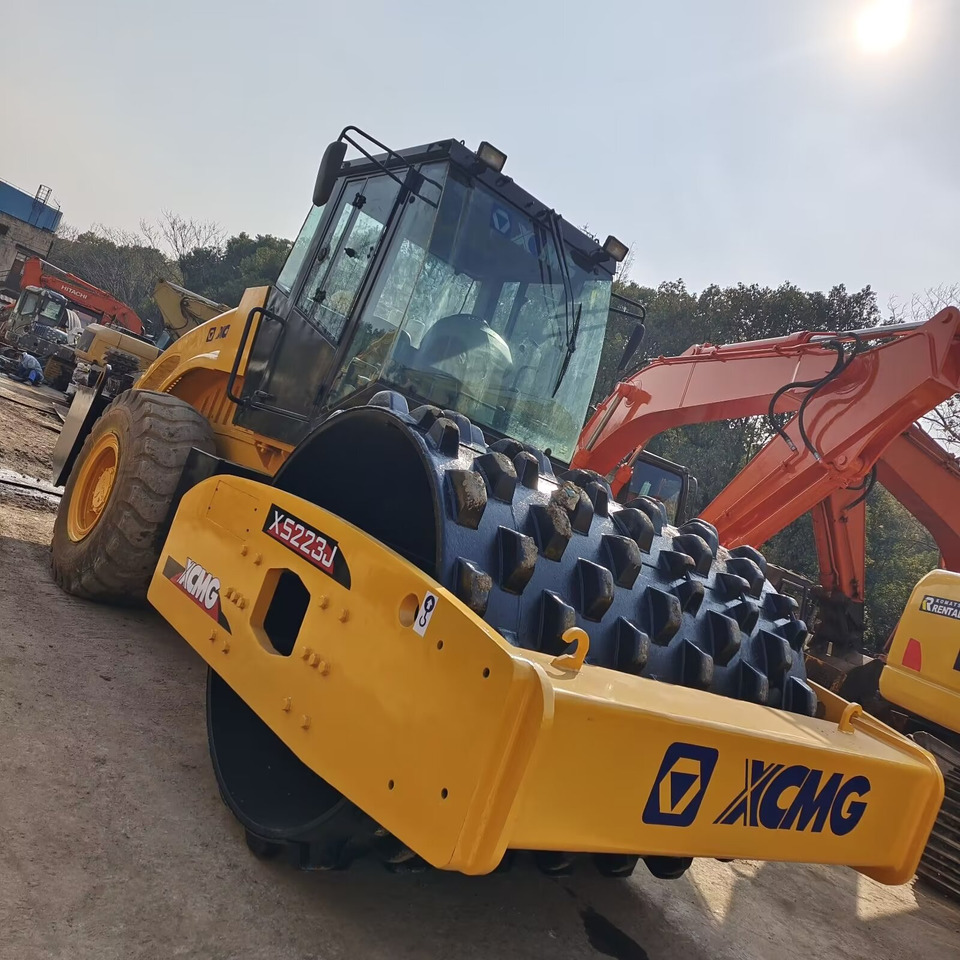 XCMG XS223J SHEEPFOOT PAD - Ασφαλτικός οδοστρωτήρας: φωτογραφία 4 XCMG XS223J SHEEPFOOT PAD - Ασφαλτικός οδοστρωτήρας: φωτογραφία 4