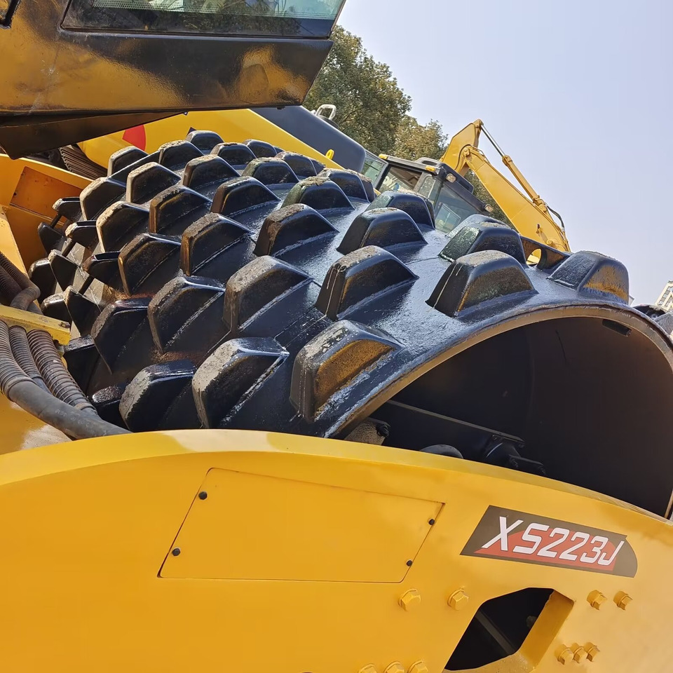 XCMG XS223J WITH SHEEP FOOT PAD - Ασφαλτικός οδοστρωτήρας: φωτογραφία 5 XCMG XS223J WITH SHEEP FOOT PAD - Ασφαλτικός οδοστρωτήρας: φωτογραφία 5