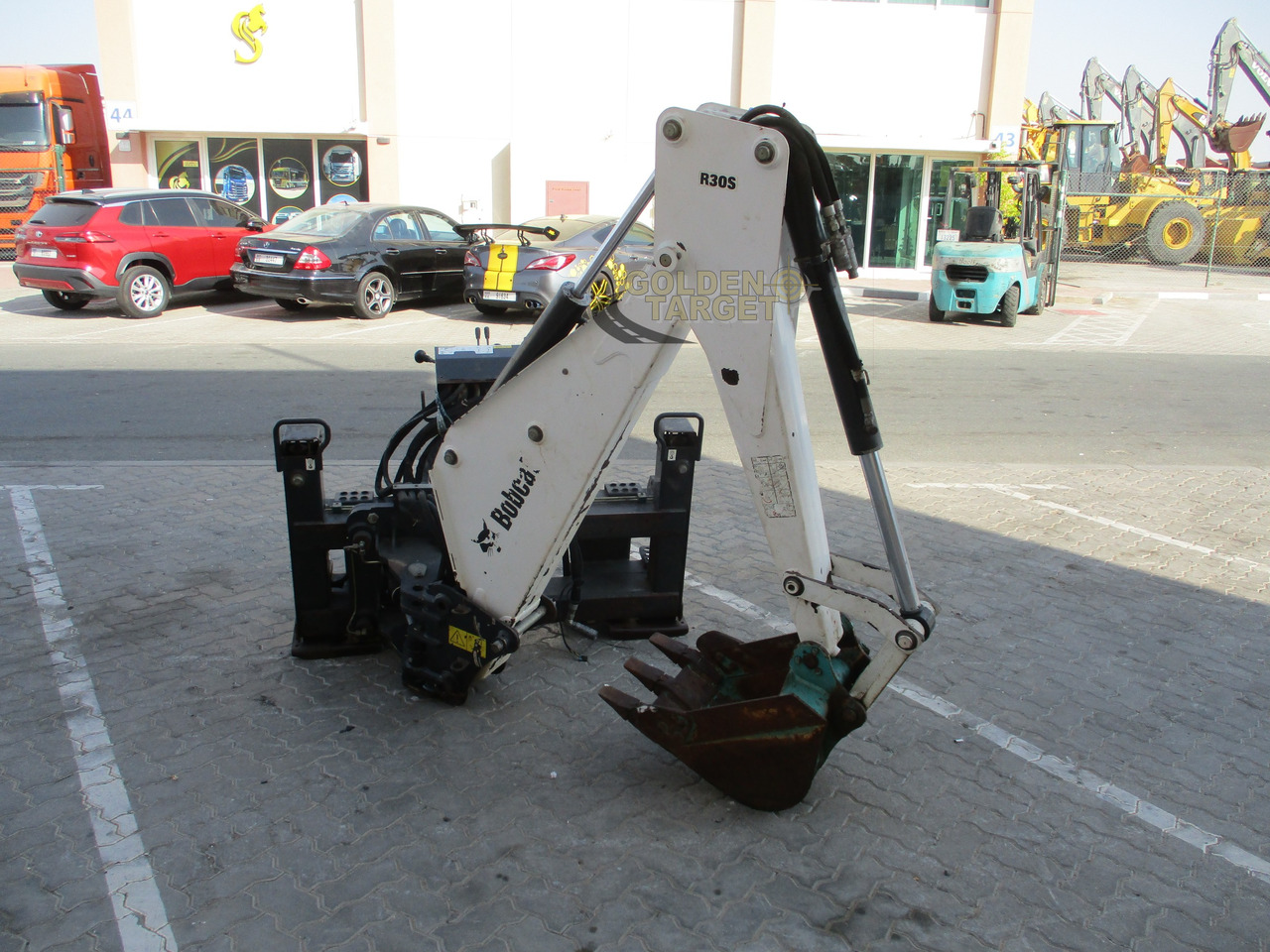 BOBCAT Skid Steer R30S Backhoe Attachment - Κουβάς για φορτωτή για Φορτωτής πλάγιας ολίσθησης: φωτογραφία 1 BOBCAT Skid Steer R30S Backhoe Attachment - Κουβάς για φορτωτή για Φορτωτής πλάγιας ολίσθησης: φωτογραφία 1