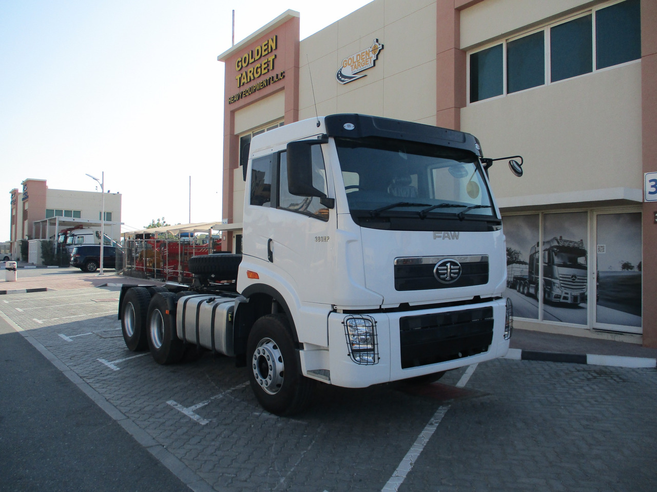 FAW 4181P2K15 6x4 Head Truck - Τράκτορας: φωτογραφία 1 FAW 4181P2K15 6x4 Head Truck - Τράκτορας: φωτογραφία 1