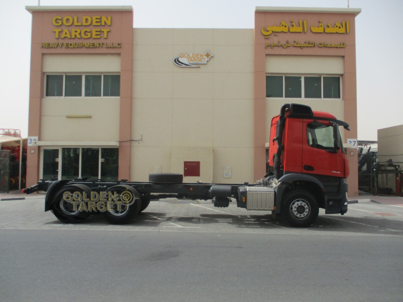 MERCEDES-BENZ Arocs 3348 6x4 Chassis - Φορτηγό σασί: φωτογραφία 5 MERCEDES-BENZ Arocs 3348 6x4 Chassis - Φορτηγό σασί: φωτογραφία 5