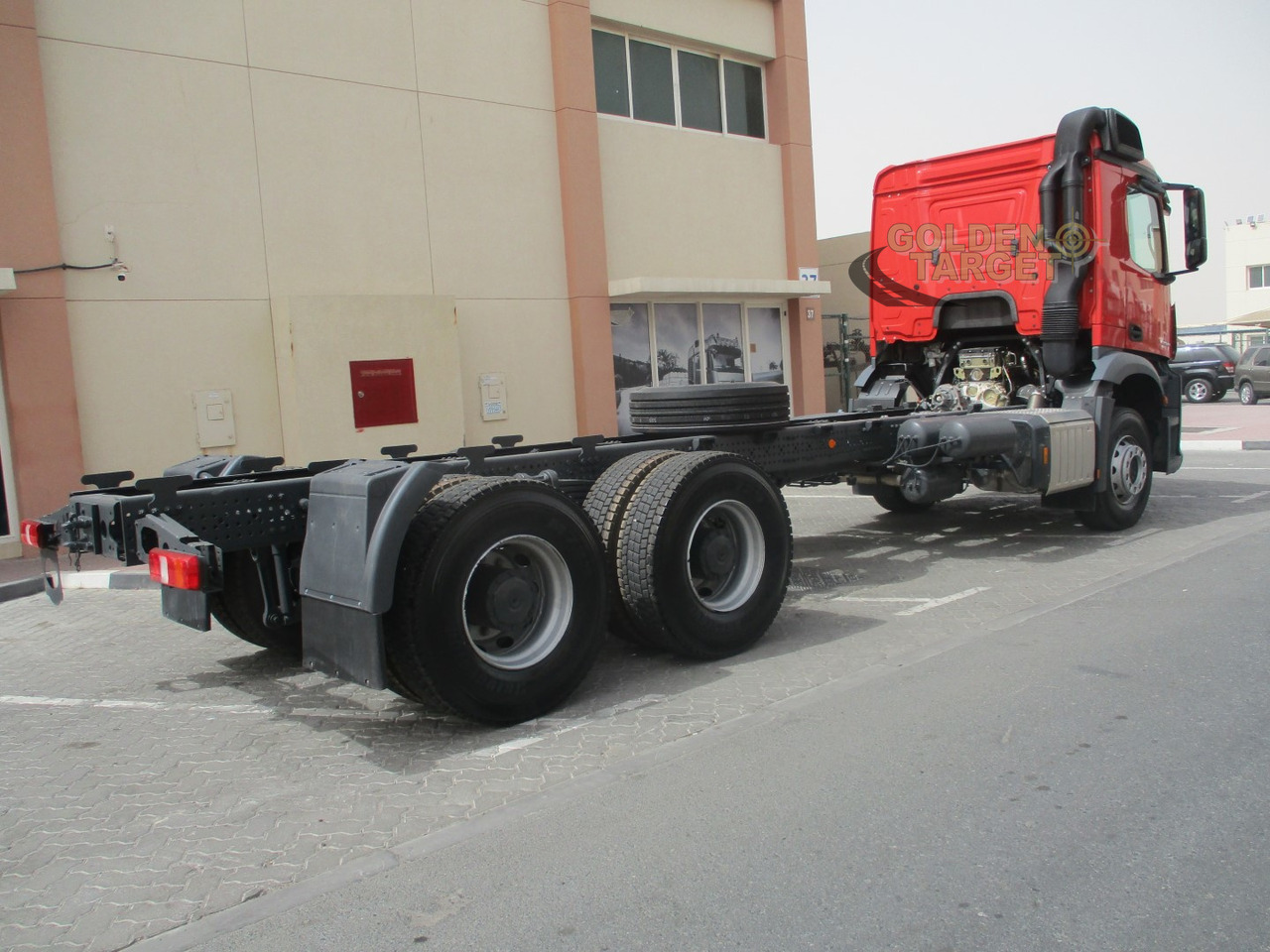 MERCEDES-BENZ Arocs 3348 6x4 Chassis - Φορτηγό σασί: φωτογραφία 3 MERCEDES-BENZ Arocs 3348 6x4 Chassis - Φορτηγό σασί: φωτογραφία 3