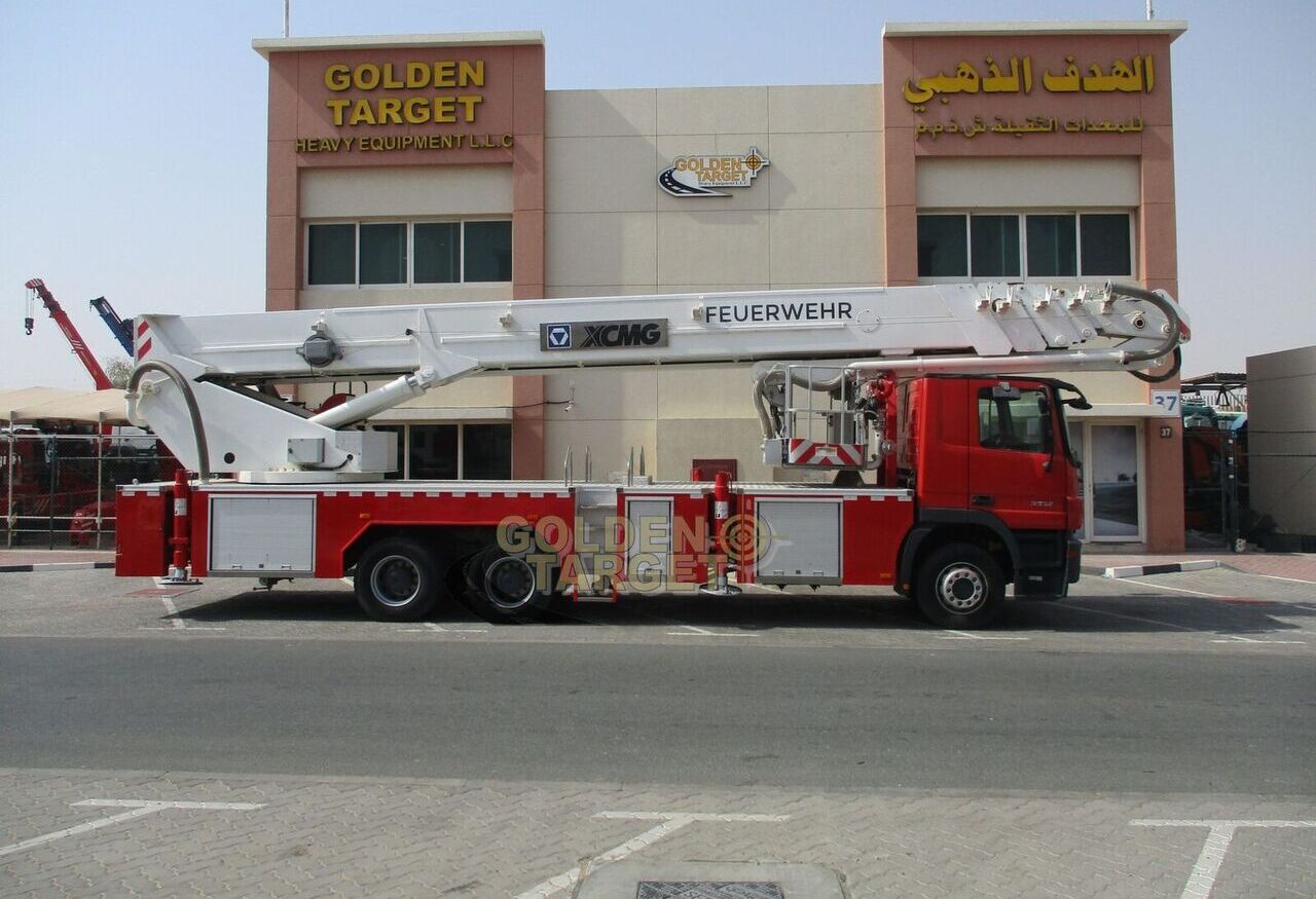 Mercedes-Benz Actros 3332 6x4 Manlift Truck - Πυροσβεστικό όχημα: φωτογραφία 3 Mercedes-Benz Actros 3332 6x4 Manlift Truck - Πυροσβεστικό όχημα: φωτογραφία 3