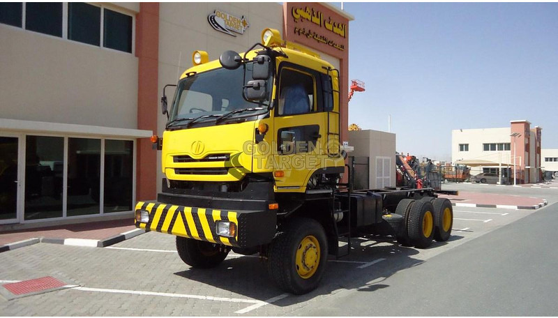 Nissan CZ4YL - Επικαθήμενο σασί: φωτογραφία 2 Nissan CZ4YL - Επικαθήμενο σασί: φωτογραφία 2