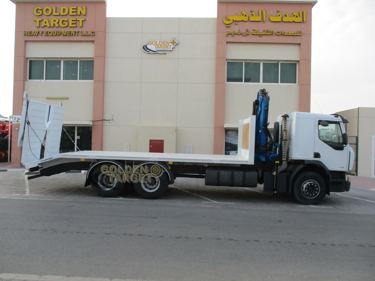RENAULT Kerax 380 6×4 Crane Truck - Φορτηγό με γερανό: φωτογραφία 5 RENAULT Kerax 380 6×4 Crane Truck - Φορτηγό με γερανό: φωτογραφία 5