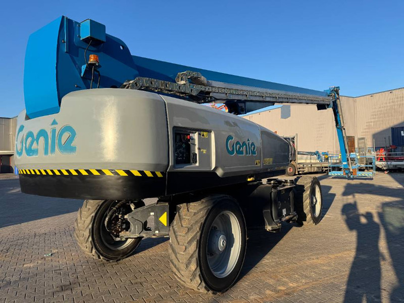 Genie SX 135 XC - Τηλεσκοπικό ανυψωτικό: φωτογραφία 4 Genie SX 135 XC - Τηλεσκοπικό ανυψωτικό: φωτογραφία 4