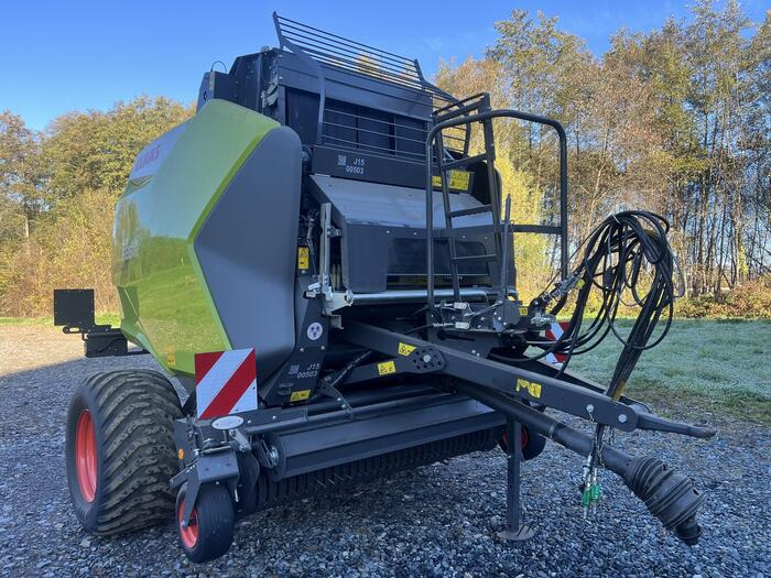 Claas Variant 585 RC - Χορτοδετική μηχανή στρόγγυλης μπάλας: φωτογραφία 3 Claas Variant 585 RC - Χορτοδετική μηχανή στρόγγυλης μπάλας: φωτογραφία 3