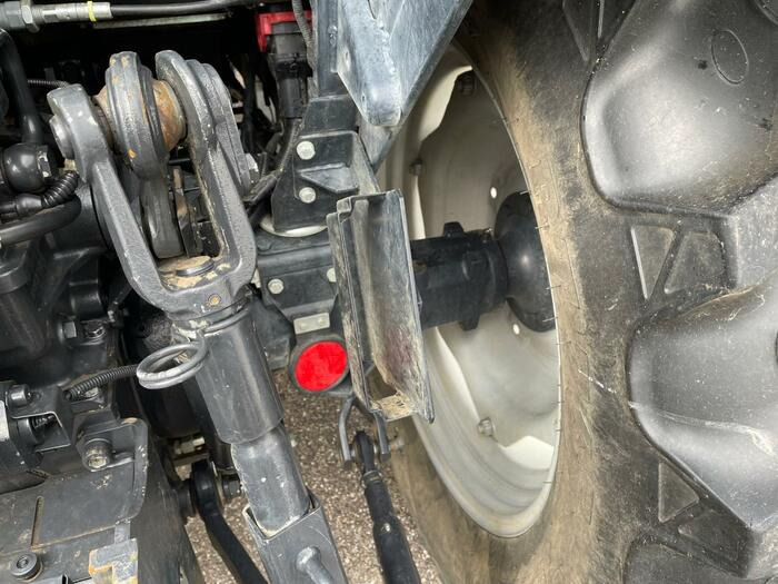 Deutz-Fahr Agroplus 420 - Τρακτέρ: φωτογραφία 3 Deutz-Fahr Agroplus 420 - Τρακτέρ: φωτογραφία 3