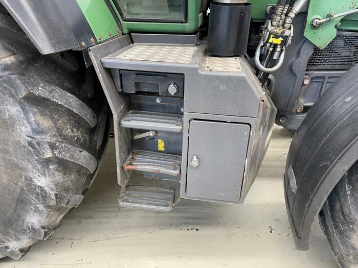 Fendt 716 Vario - Τρακτέρ: φωτογραφία 5 Fendt 716 Vario - Τρακτέρ: φωτογραφία 5