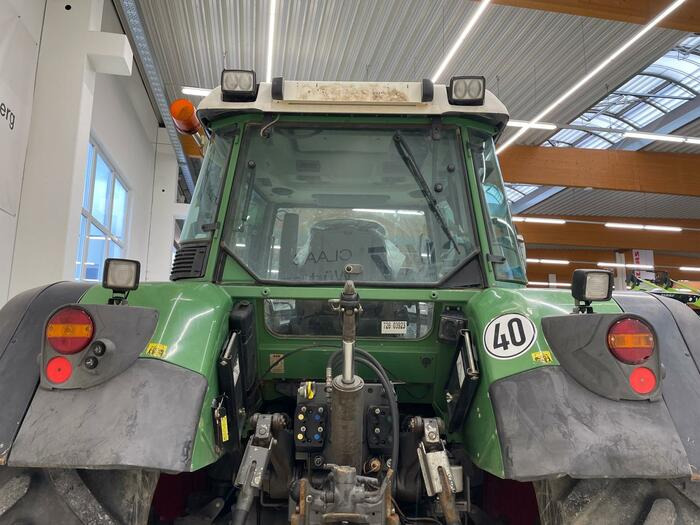 Fendt 716 Vario - Τρακτέρ: φωτογραφία 2 Fendt 716 Vario - Τρακτέρ: φωτογραφία 2