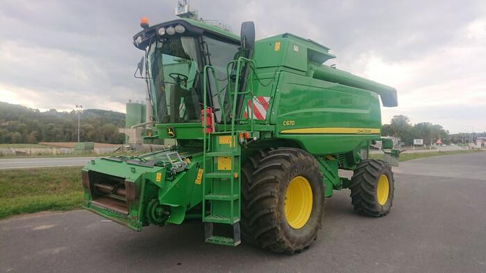 John Deere C 670 - Θεριζοαλωνιστική μηχανή: φωτογραφία 5 John Deere C 670 - Θεριζοαλωνιστική μηχανή: φωτογραφία 5