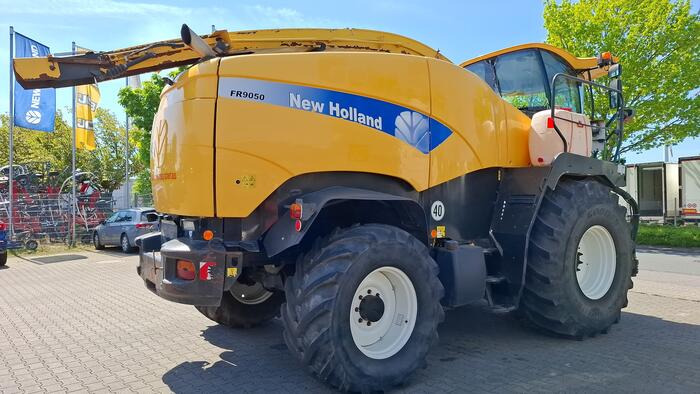 New Holland FR 9060 - Ενσιρωτική μηχανή: φωτογραφία 4 New Holland FR 9060 - Ενσιρωτική μηχανή: φωτογραφία 4