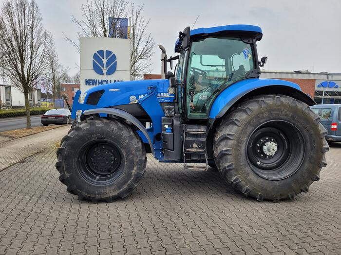 New Holland T 7.250 - Τρακτέρ: φωτογραφία 3 New Holland T 7.250 - Τρακτέρ: φωτογραφία 3