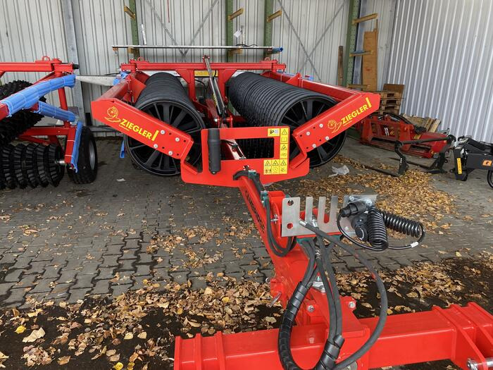 Ziegler Cambridge Walze 8001 - Φρεζοσβαρνα: φωτογραφία 2 Ziegler Cambridge Walze 8001 - Φρεζοσβαρνα: φωτογραφία 2