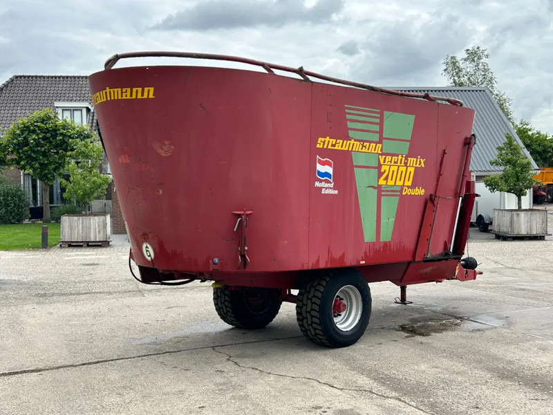 Strautmann Verti-mix 2000 Double mengwagen - Μηχανηματα κτηνοτροφιασ: φωτογραφία 4 Strautmann Verti-mix 2000 Double mengwagen - Μηχανηματα κτηνοτροφιασ: φωτογραφία 4