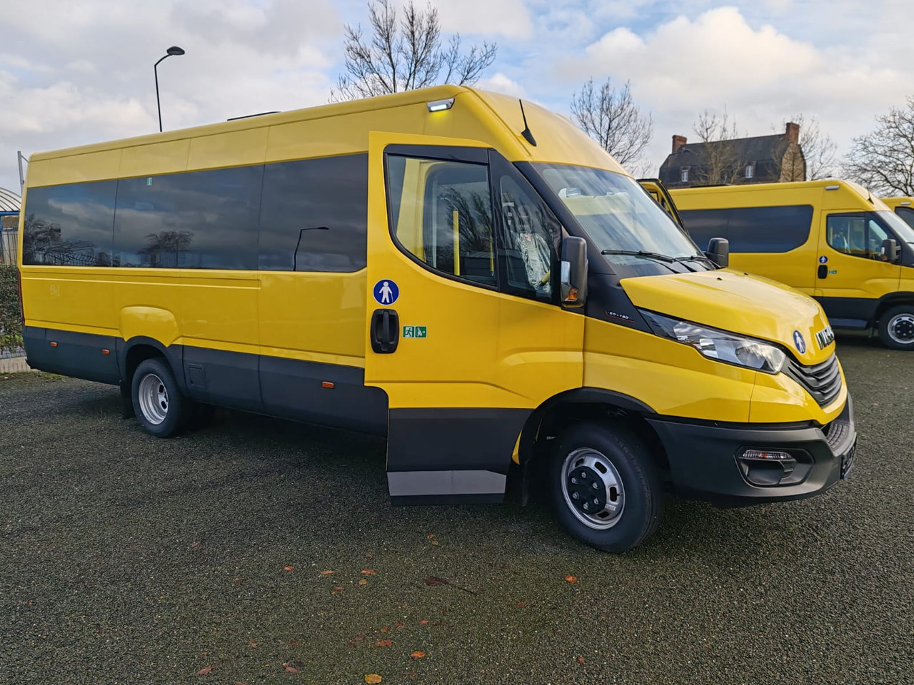 5 MINIBUS IVECO DAILY NEUF ET NON IMMATRICULE - Μικρό λεωφορείο, Επιβατικό βαν: φωτογραφία 3 5 MINIBUS IVECO DAILY NEUF ET NON IMMATRICULE - Μικρό λεωφορείο, Επιβατικό βαν: φωτογραφία 3