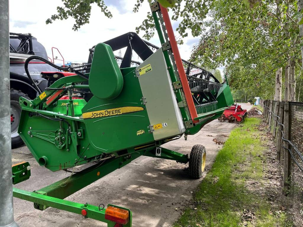 Θεριζοαλωνιστική μηχανή John Deere W 440: φωτογραφία 15 Θεριζοαλωνιστική μηχανή John Deere W 440: φωτογραφία 15