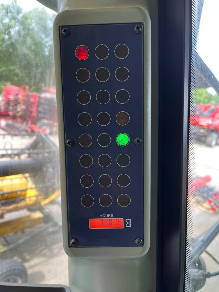 Θεριζοαλωνιστική μηχανή John Deere W 440: φωτογραφία 12 Θεριζοαλωνιστική μηχανή John Deere W 440: φωτογραφία 12