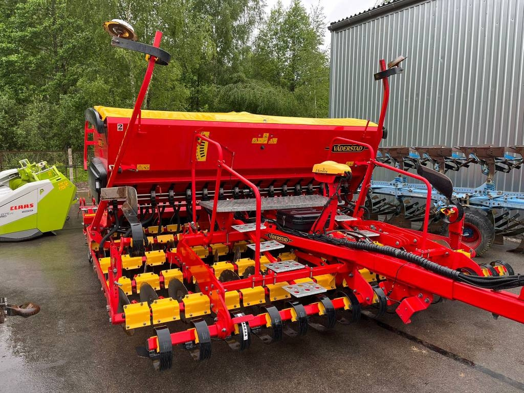 Vaderstad Rapid RD400C - Σπαρτική με σβάρνα: φωτογραφία 1 Vaderstad Rapid RD400C - Σπαρτική με σβάρνα: φωτογραφία 1