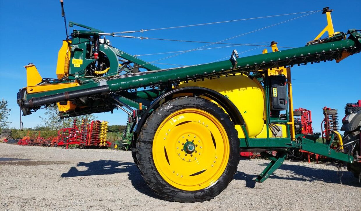 Danfoil ConCorde 3000L - 24m med GPS - Συρόμενο ψεκαστικό: φωτογραφία 4 Danfoil ConCorde 3000L - 24m med GPS - Συρόμενο ψεκαστικό: φωτογραφία 4