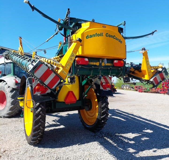 Danfoil Concorde 3000L 24-36m - Συρόμενο ψεκαστικό: φωτογραφία 4 Danfoil Concorde 3000L 24-36m - Συρόμενο ψεκαστικό: φωτογραφία 4