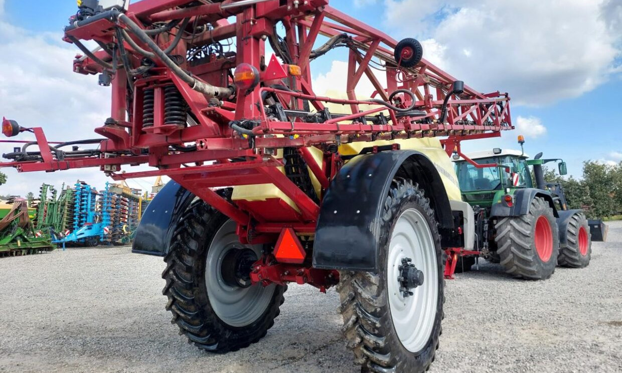 Hardi Commander 5500i -30m - Συρόμενο ψεκαστικό: φωτογραφία 4 Hardi Commander 5500i -30m - Συρόμενο ψεκαστικό: φωτογραφία 4