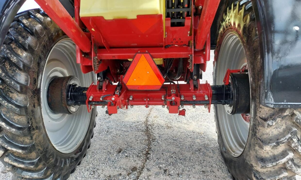 Hardi Commander 5500i -30m - Συρόμενο ψεκαστικό: φωτογραφία 5 Hardi Commander 5500i -30m - Συρόμενο ψεκαστικό: φωτογραφία 5