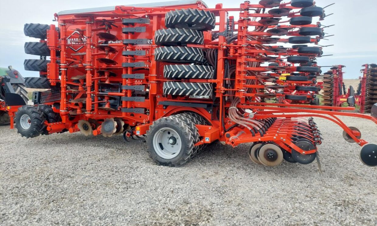Kuhn Espro 6000 RC "Mix" Vistaflow - Σπαρτική μηχανή: φωτογραφία 2 Kuhn Espro 6000 RC "Mix" Vistaflow - Σπαρτική μηχανή: φωτογραφία 2