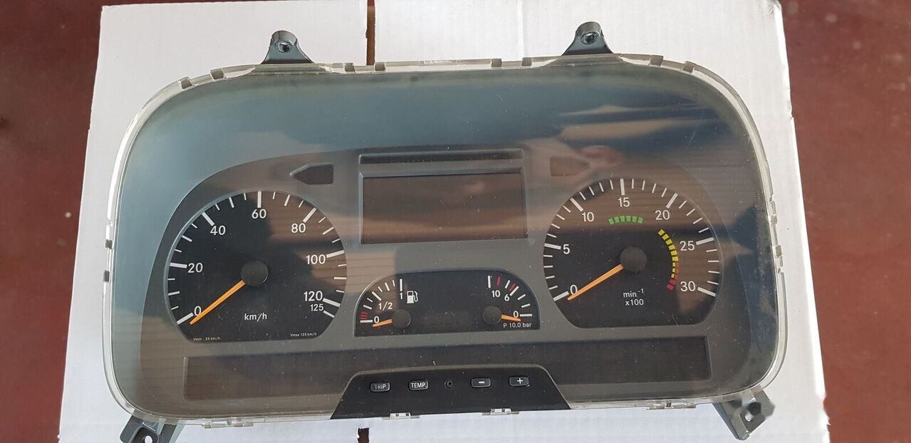 Mercedes-Benz ATEGO 2 - Ταμπλό αυτοκινήτου για Φορτηγό: φωτογραφία 3 Mercedes-Benz ATEGO 2 - Ταμπλό αυτοκινήτου για Φορτηγό: φωτογραφία 3