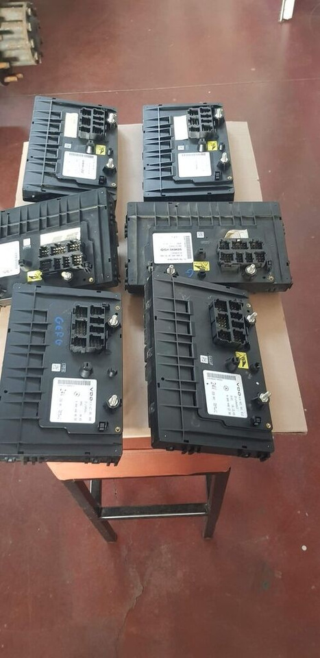 Mercedes-Benz instrumend panel   Mercedes-Benz ACTROS MP2 - Ταμπλό αυτοκινήτου για Φορτηγό: φωτογραφία 4 Mercedes-Benz instrumend panel   Mercedes-Benz ACTROS MP2 - Ταμπλό αυτοκινήτου για Φορτηγό: φωτογραφία 4