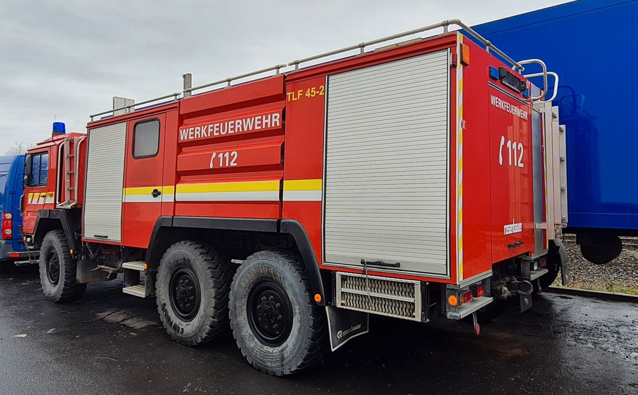 MAN 15.232 DF 6x6 KAT1 Feuerwehr TLF 4500/500 - Φορτηγό βυτιοφόρο: φωτογραφία 3 MAN 15.232 DF 6x6 KAT1 Feuerwehr TLF 4500/500 - Φορτηγό βυτιοφόρο: φωτογραφία 3