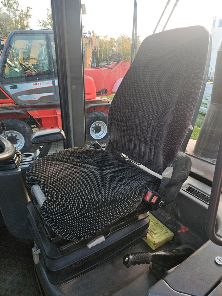 Ελαστιχοφόρος φορτωτής Volvo L30G Radlader mit Klappschaufel: φωτογραφία 6