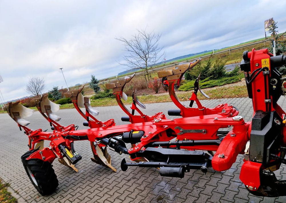 Gregoire Besson Gregoire Besson Rover 70 - Άροτρο: φωτογραφία 1 Gregoire Besson Gregoire Besson Rover 70 - Άροτρο: φωτογραφία 1