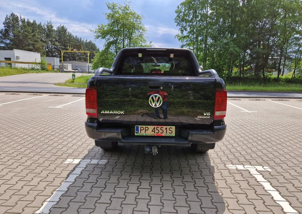 SUV Volkswagen Amarok 3.0 V6 TDI 4Mot Dark Label: φωτογραφία 13