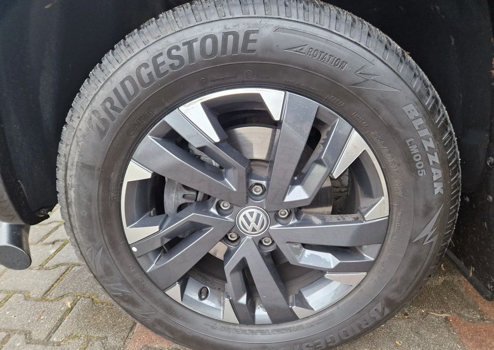 SUV Volkswagen Amarok 3.0 V6 TDI 4Mot Dark Label: φωτογραφία 10