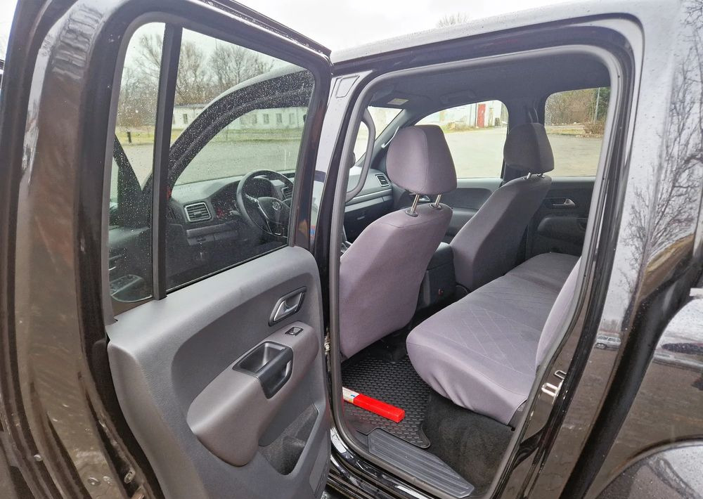 SUV Volkswagen Amarok 3.0 V6 TDI 4Mot Dark Label: φωτογραφία 9