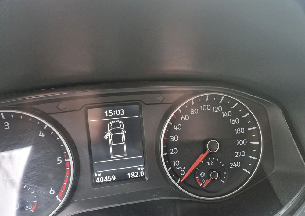 Volkswagen Amarok 3.0 V6 TDI 4Mot Dark Label - SUV: φωτογραφία 5 Volkswagen Amarok 3.0 V6 TDI 4Mot Dark Label - SUV: φωτογραφία 5