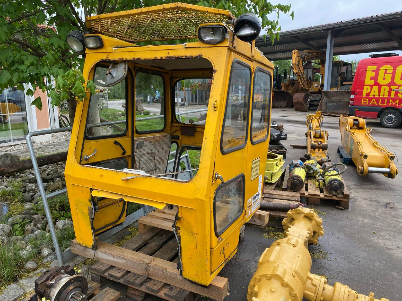 Hanomag 33 C - Καμπίνα για Κατασκευή μηχανήματα: φωτογραφία 1 Hanomag 33 C - Καμπίνα για Κατασκευή μηχανήματα: φωτογραφία 1