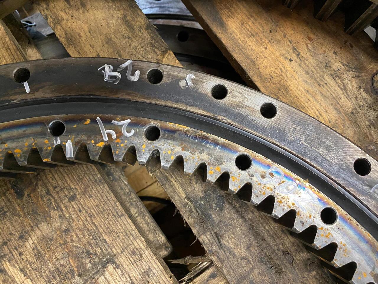 Hitachi ZX 50 - Περιστροφική πλάκα για Κατασκευή μηχανήματα: φωτογραφία 2 Hitachi ZX 50 - Περιστροφική πλάκα για Κατασκευή μηχανήματα: φωτογραφία 2