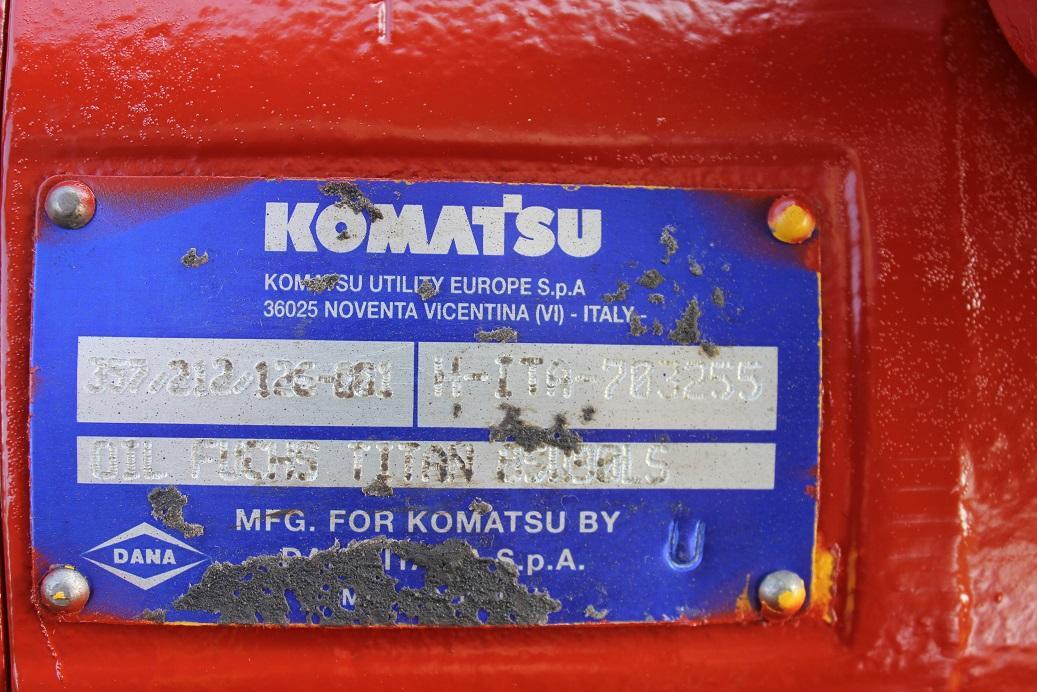 Komatsu Spicer 357-212-126-001 aus PW 95 - Αξονας και ανταλλακτικά για Κατασκευή μηχανήματα: φωτογραφία 4 Komatsu Spicer 357-212-126-001 aus PW 95 - Αξονας και ανταλλακτικά για Κατασκευή μηχανήματα: φωτογραφία 4