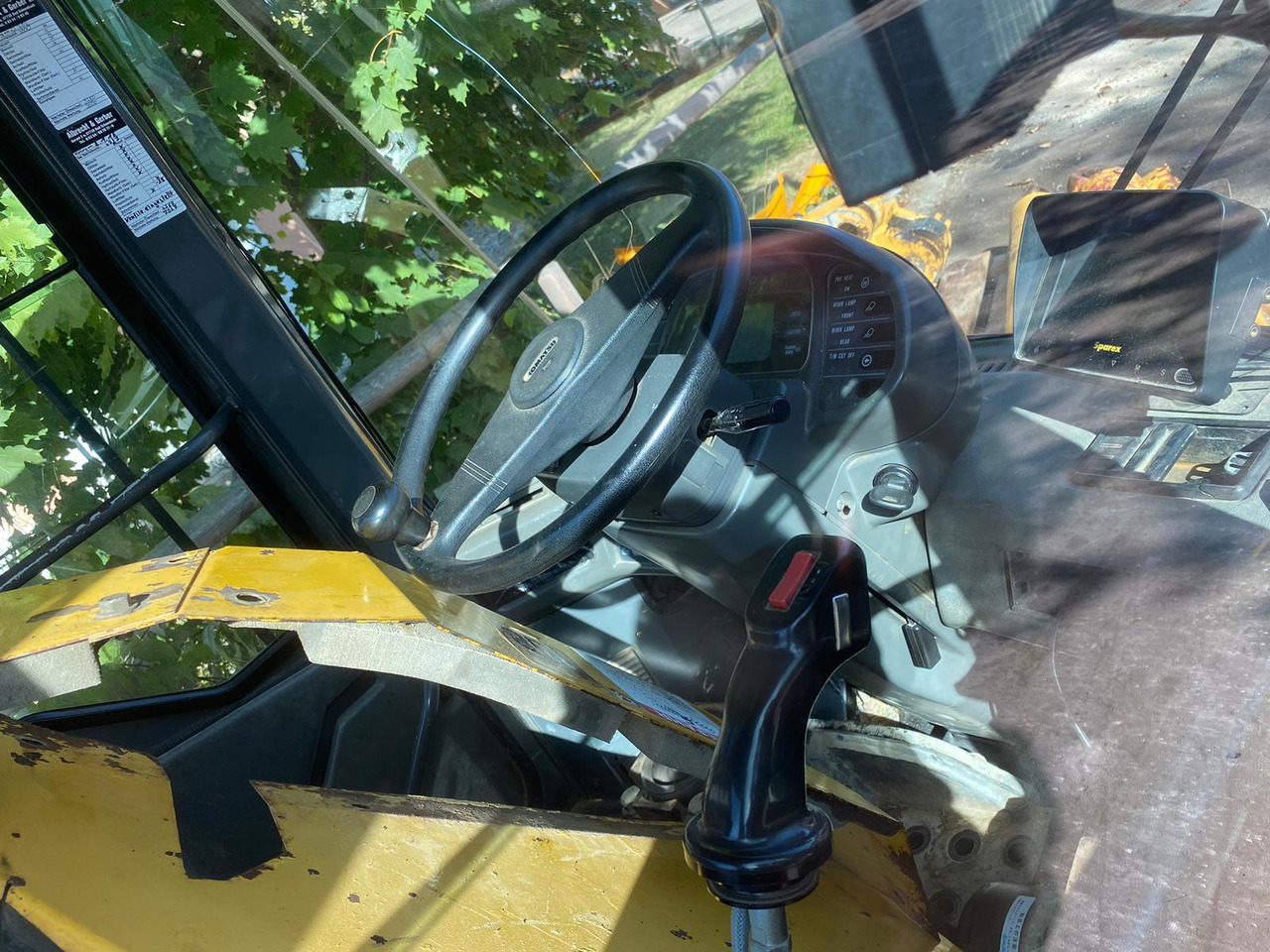 Komatsu WA 380 - Καμπίνα για Κατασκευή μηχανήματα: φωτογραφία 5 Komatsu WA 380 - Καμπίνα για Κατασκευή μηχανήματα: φωτογραφία 5