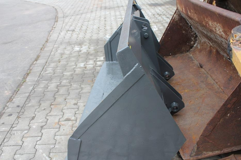 Kramer 412 - Κουβάς για φορτωτή για Κατασκευή μηχανήματα: φωτογραφία 3 Kramer 412 - Κουβάς για φορτωτή για Κατασκευή μηχανήματα: φωτογραφία 3