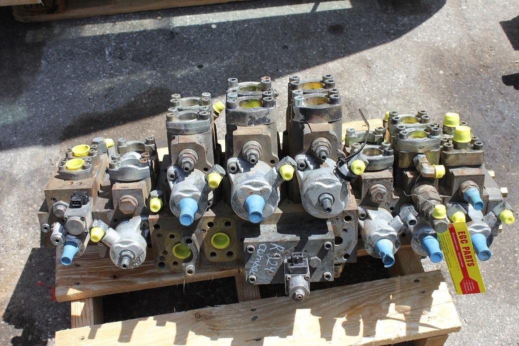 Liebherr R 924 compact - Υδραυλική βαλβίδα για Κατασκευή μηχανήματα: φωτογραφία 1 Liebherr R 924 compact - Υδραυλική βαλβίδα για Κατασκευή μηχανήματα: φωτογραφία 1