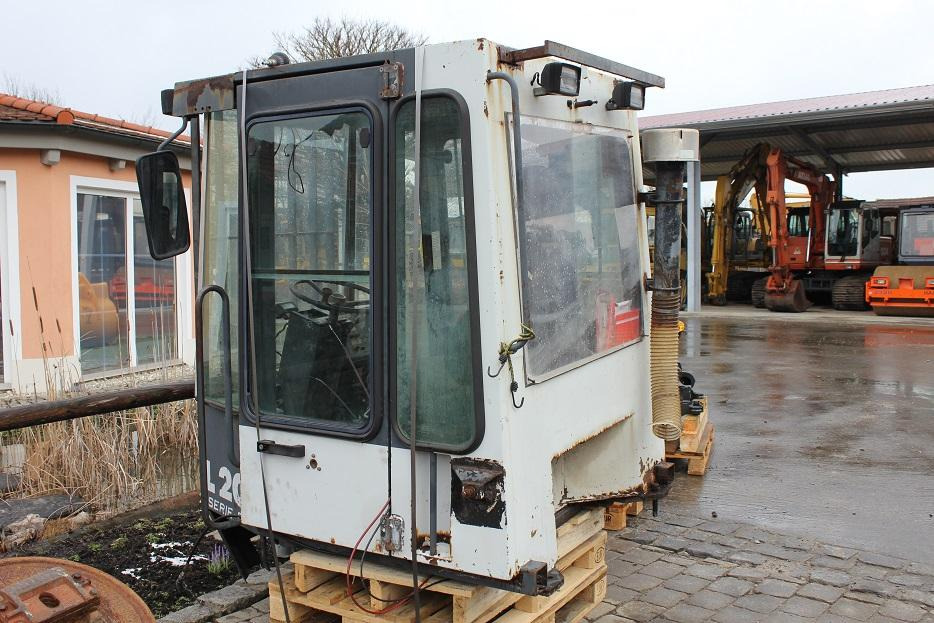 O&K L20 - Καμπίνα για Κατασκευή μηχανήματα: φωτογραφία 5 O&K L20 - Καμπίνα για Κατασκευή μηχανήματα: φωτογραφία 5