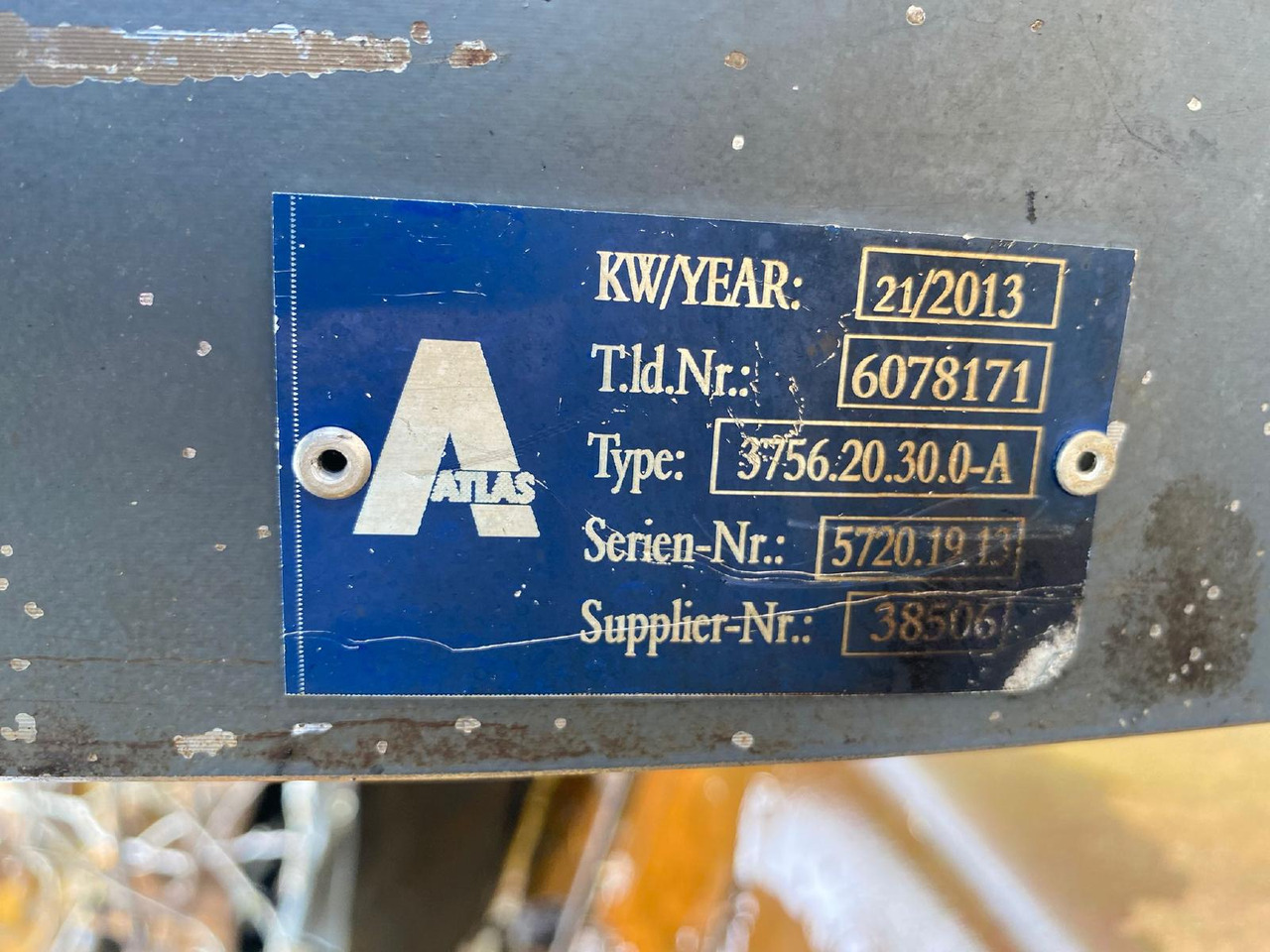 Terex TC 240 LC - Περιστροφική πλάκα για Κατασκευή μηχανήματα: φωτογραφία 4 Terex TC 240 LC - Περιστροφική πλάκα για Κατασκευή μηχανήματα: φωτογραφία 4