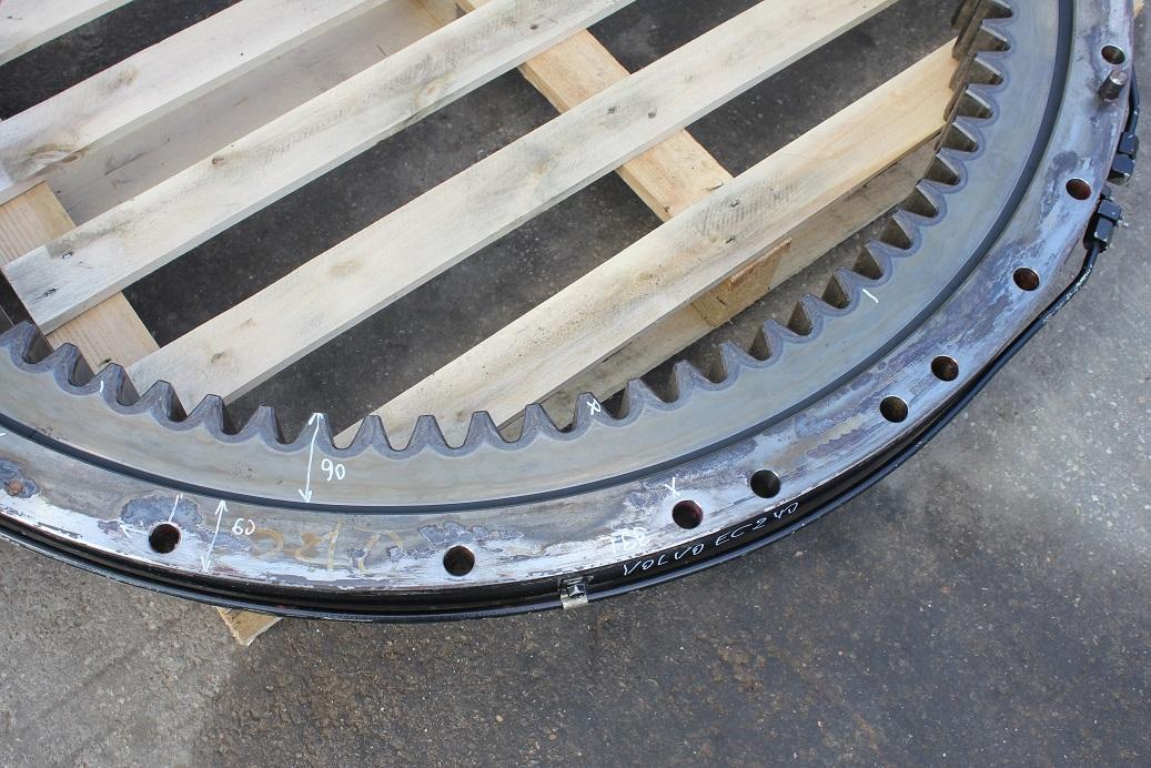 Volvo EC 240 B NLC - Περιστροφική πλάκα για Κατασκευή μηχανήματα: φωτογραφία 5 Volvo EC 240 B NLC - Περιστροφική πλάκα για Κατασκευή μηχανήματα: φωτογραφία 5