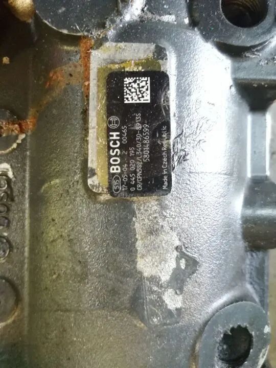 IVECO STRALIS Euro 6 0445020195 truck - Αντλία καυσίμου για Φορτηγό: φωτογραφία 2 IVECO STRALIS Euro 6 0445020195 truck - Αντλία καυσίμου για Φορτηγό: φωτογραφία 2