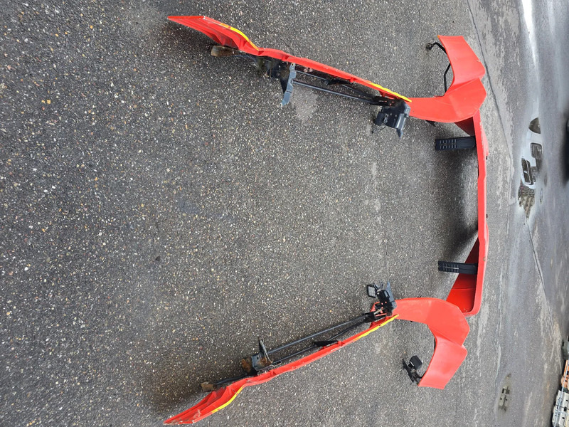 MAN TGX Spoiler - Αεροδυναμική/ Αεροτομή για Φορτηγό: φωτογραφία 3 MAN TGX Spoiler - Αεροδυναμική/ Αεροτομή για Φορτηγό: φωτογραφία 3